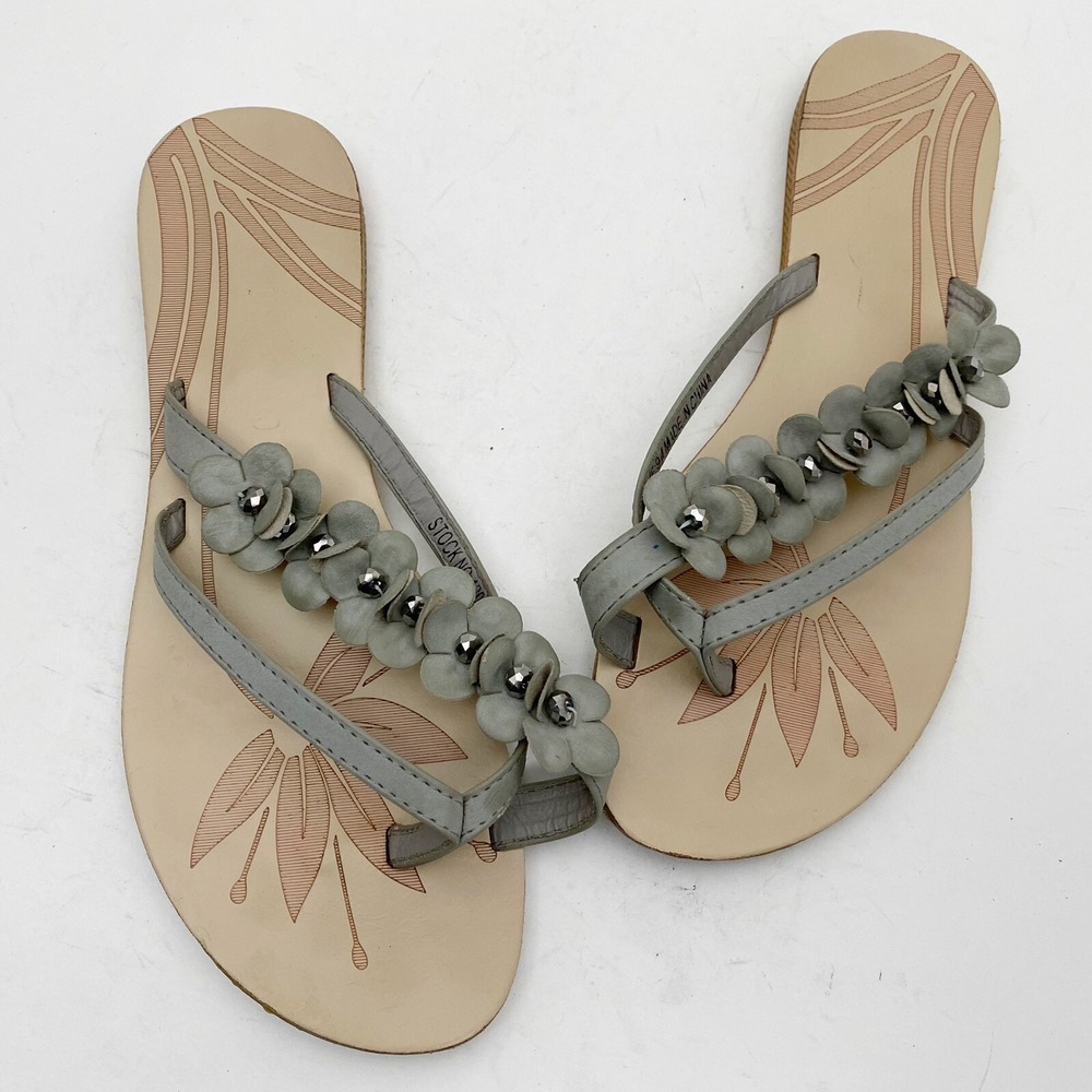 DUCK HEAD Gray Leather‎ Floral Embellished Flat Sandals Flip Flops Womens 9M